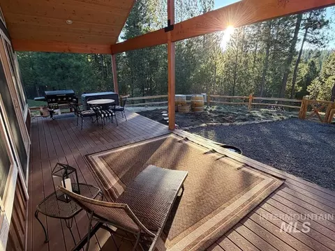 Exterior - 53 Sliver Cloud Dr, Cascade, ID 83611 photo 6 of 11