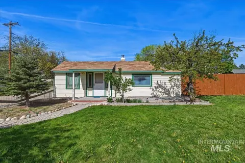 507 18th Ave N, Nampa, ID 83687