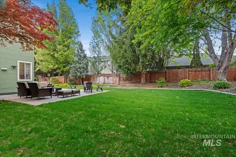 Exterior - 2616 E Salisbury Ct, Eagle, ID 83616 photo 9 of 10