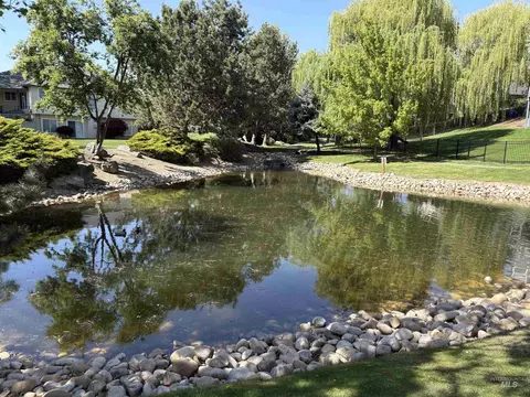Exterior - 2616 E Salisbury Ct, Eagle, ID 83616 photo 10 of 10