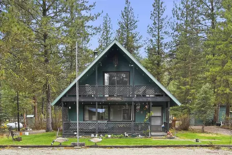 10 Bransons Dr, Lowman, ID 83637