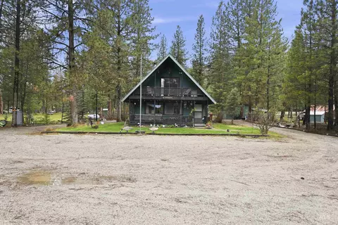Exterior - 10 Bransons Dr, Lowman, ID 83637 photo 6 of 16