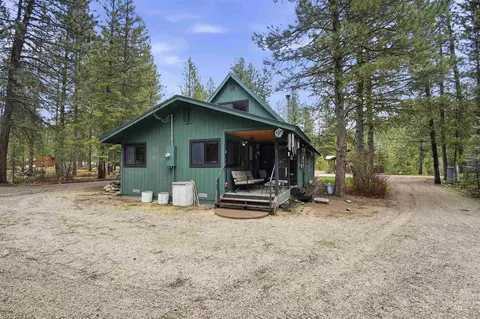 Exterior - 10 Bransons Dr, Lowman, ID 83637 photo 14 of 16