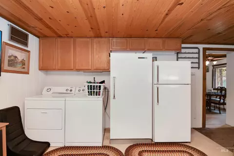 Other - 10 Bransons Dr, Lowman, ID 83637 photo 3 of 5