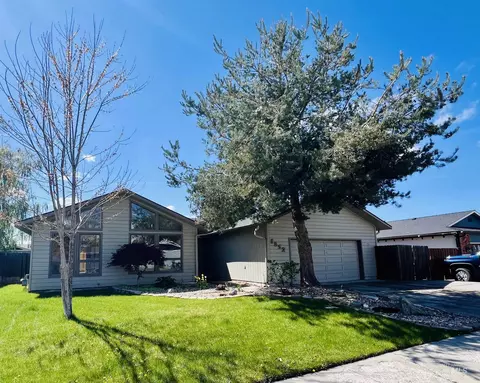 1852 NW 5th Ave, Ontario, OR 97914