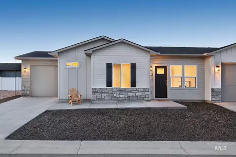 1211 Phillips Cir, Ontario, OR 97914