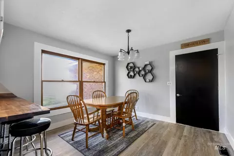 Dining - 1084 E 300 N, Declo, ID 83323 photo 1 of 2