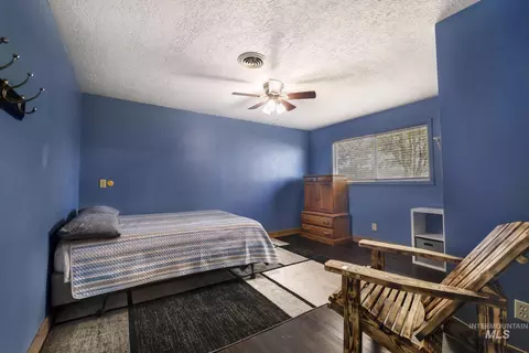 Bedroom - 1084 E 300 N, Declo, ID 83323 photo 3 of 7