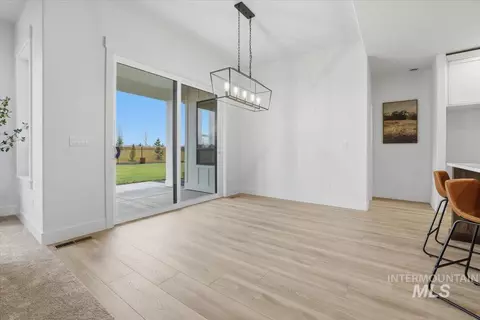 Dining - 7838 W Flathead Lake St, Eagle, ID 83616 photo 1 of 1