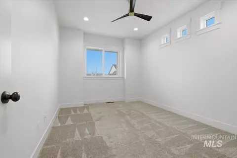 Bedroom - 7838 W Flathead Lake St, Eagle, ID 83616 photo 1 of 5