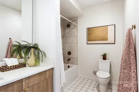 Bath - 4250 Haystack #104, Boise, ID 83716 photo 5 of 5