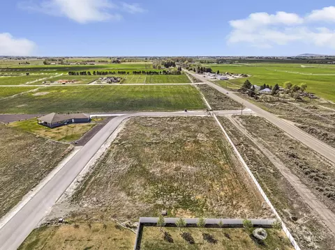 367 Skyline Dr, Rupert, ID 83350 photo 2