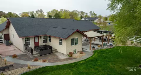 Exterior - 2520 E 3707 N, Twin Falls, ID 83301 photo 5 of 6