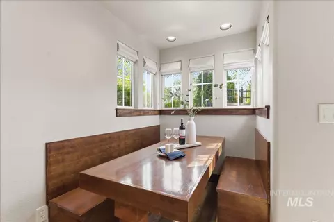 Dining - 369 E Wexford Ln, Eagle, ID 83616 photo 1 of 1