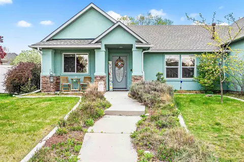 1118 Palace Ave, Emmett, ID 83617