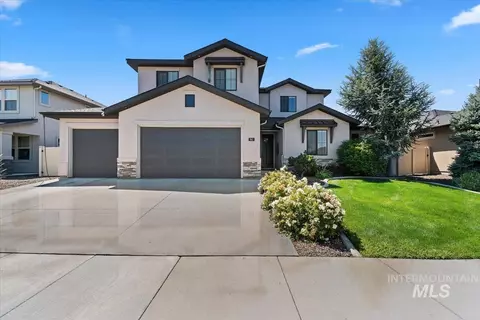 641 E Crest Ridge Dr, Meridian, ID 83642