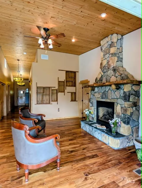 Other - 809 River Pointe Ln, Lenore, ID 83541 photo 7 of 14