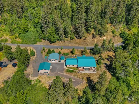 View/Area - 809 River Pointe Ln, Lenore, ID 83541 photo 3 of 3