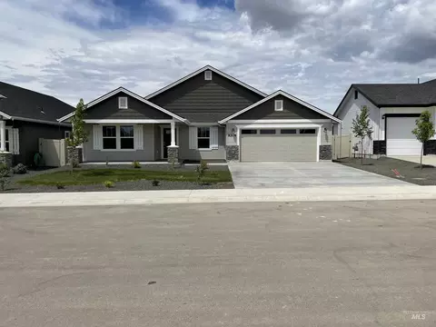 7723 E Meriwether Dr, Nampa, ID 83687