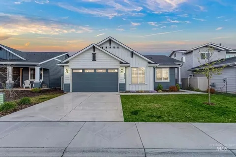 9036 W Virginia City Dr, Star, ID 83669