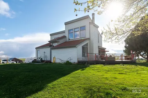 2400 Fairview Ave, Fruitland, ID 83619