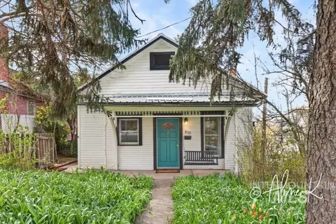 215 E A, Moscow, ID 83843