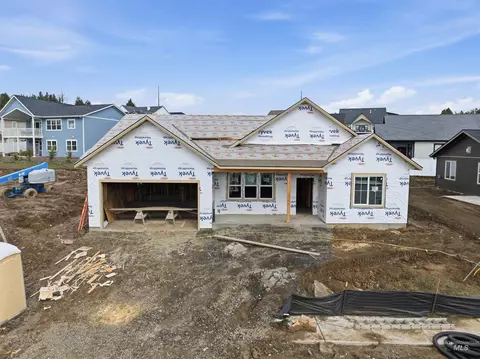 2912 Cyprus Ct, Moscow, ID 83843