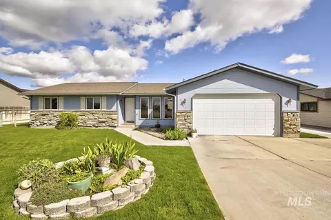 711 E Ustick Rd, Caldwell, ID 83605