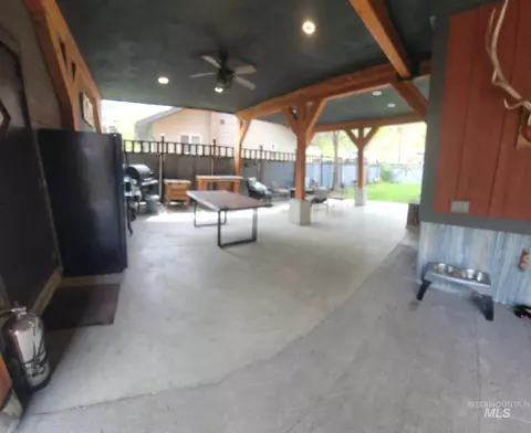 Exterior - 1006 Borah Ave, Riggins, ID 83549 photo 6 of 7