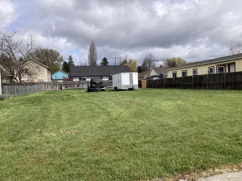 2088 Lexington, Moscow, ID 83843