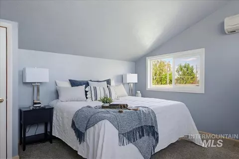 Bedroom - 20602 Academy Rd, Greenleaf, ID 83626 photo 1 of 3
