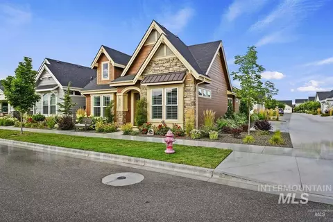 6257 N Keaton Ln, Meridian, ID 83646