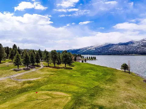 View/Area - 115 Par Dr, Cascade, ID 83611 photo 6 of 6