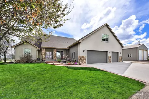 22089 Eel Ln, Middleton, ID 83644
