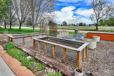Exterior - 22089 Eel Ln, Middleton, ID 83644 photo 7 of 12