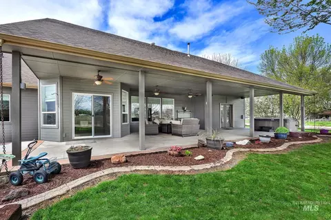 Exterior - 22089 Eel Ln, Middleton, ID 83644 photo 10 of 12