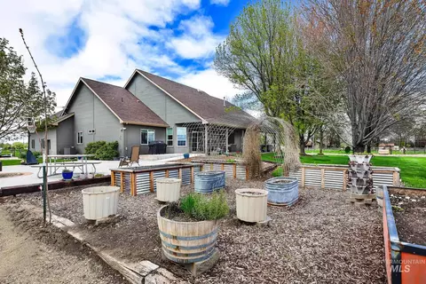 Exterior - 22089 Eel Ln, Middleton, ID 83644 photo 5 of 12