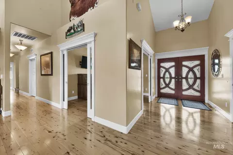Entry Way - 22089 Eel Ln, Middleton, ID 83644 photo 1 of 3