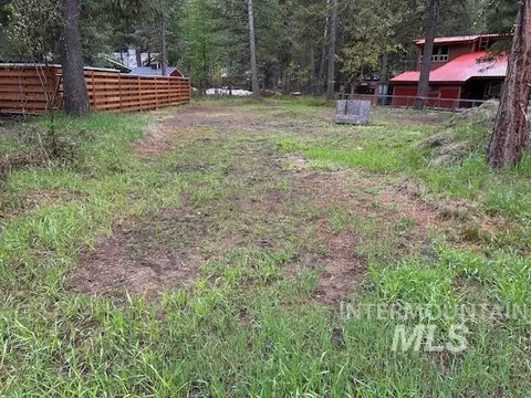 1702 Pine Cir, Mccall, ID 83638 photo 2