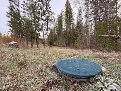 11 Sawtooth Loop, Cascade, ID 83611 photo 14