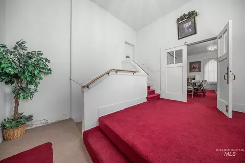 Other - 404 N 3rd, Nyssa, OR 97913 photo 3 of 20