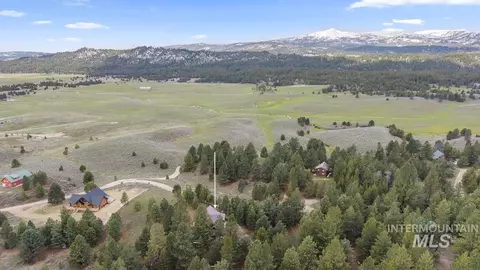 View/Area - 10360 Gamann Dr, Cascade, ID 83611 photo 3 of 3