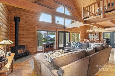 Living - 10360 Gamann Dr, Cascade, ID 83611 photo 1 of 6