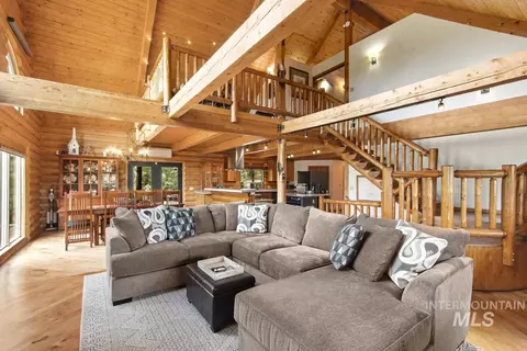 Living - 10360 Gamann Dr, Cascade, ID 83611 photo 3 of 6