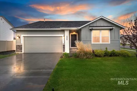 3949 E Jamestown Dr, Nampa, ID 83686