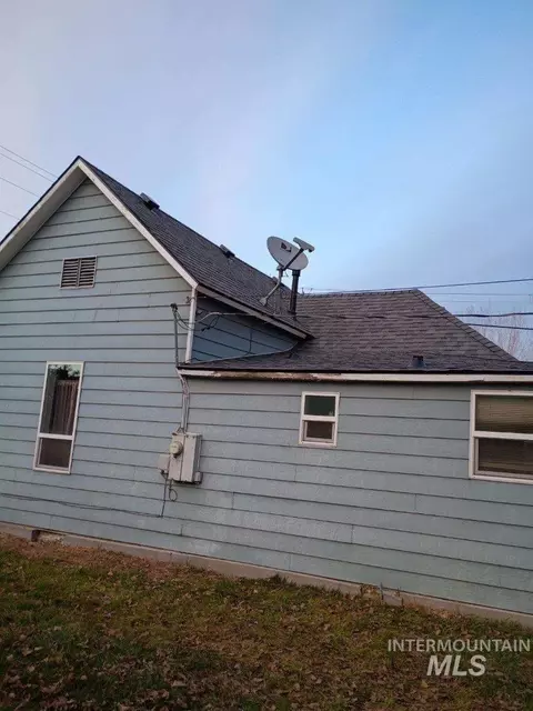 128 9th Ave N, Nampa, ID 83687