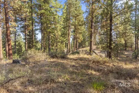 20 Joshua Dr, Cascade, ID 83611 photo 3