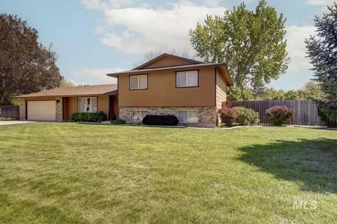 1954 S Denell Way, Boise, ID 83709