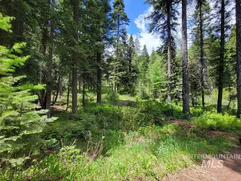 32 Arling Trl, Donnelly, ID 83615