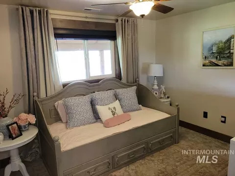 Bedroom - 3133 Bacon Creek Rd, Cascade, ID 83611 photo 1 of 2